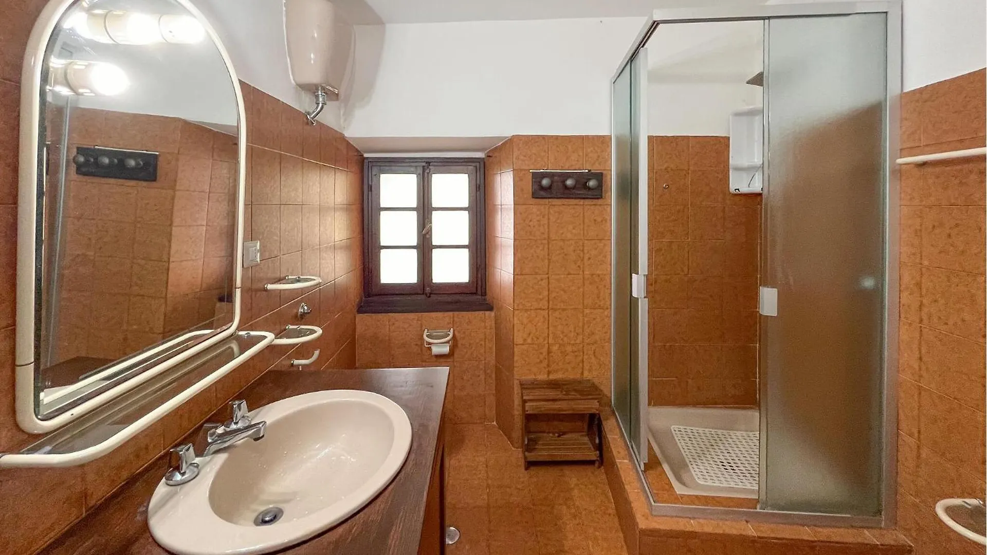 3 Bedroom Awesome Home In Loro Ciuffenna Holiday home