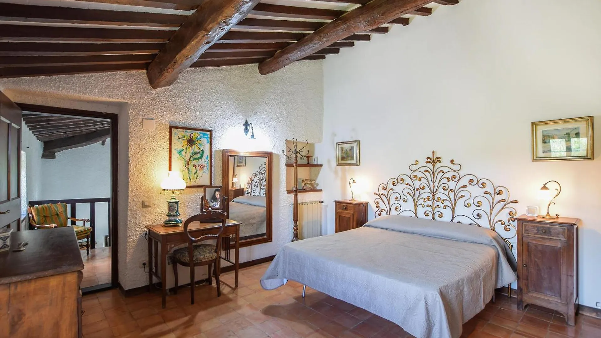 3 Bedroom Awesome Home In Loro Ciuffenna 0*,