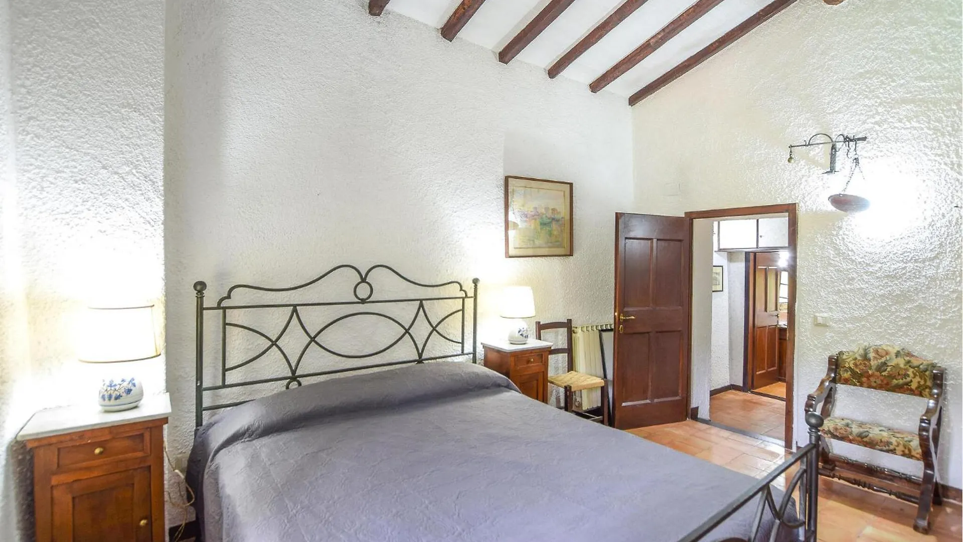 3 Bedroom Awesome Home In Loro Ciuffenna 0*,  Italy