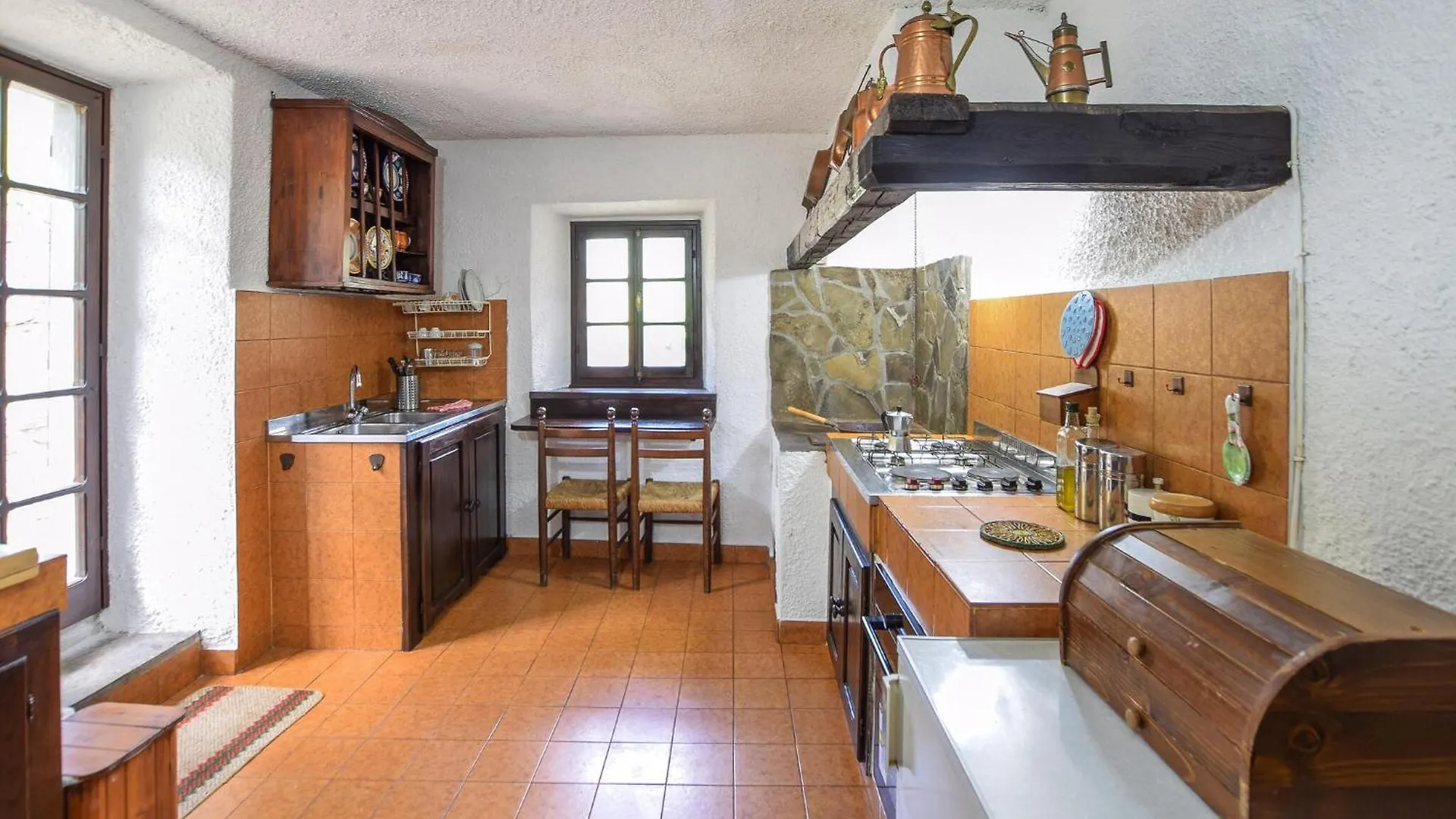 3 Bedroom Awesome Home In Loro Ciuffenna Holiday home