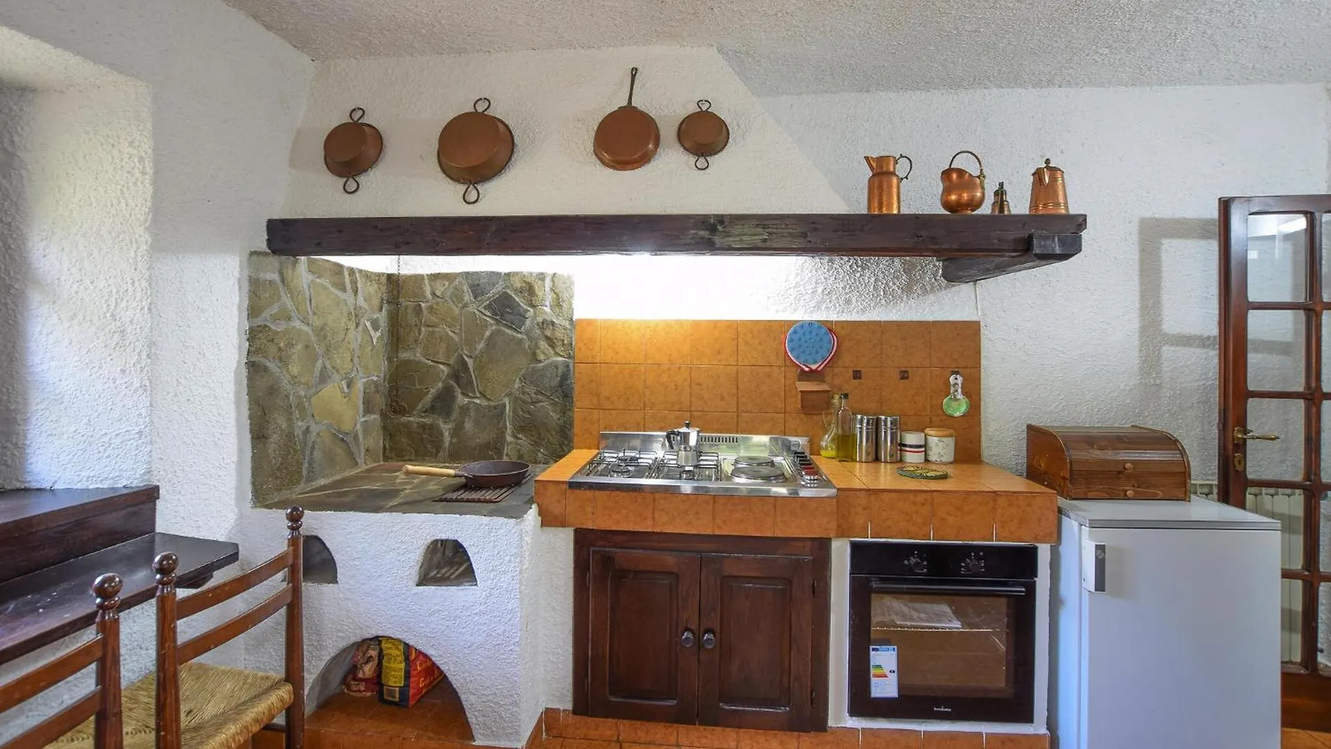3 Bedroom Awesome Home In Loro Ciuffenna